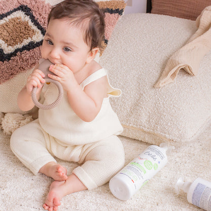 Leche limpiadora suave para el rostro y el cuerpo del bebé